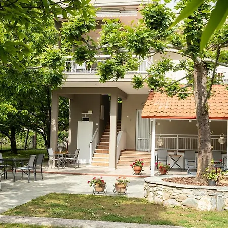 Elena Luxury Living Lägenhet